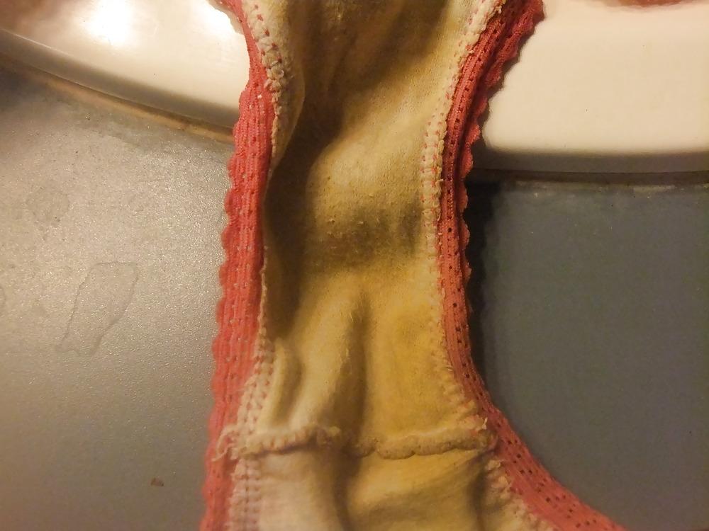 6P Panties of daughter's friend and wife and other