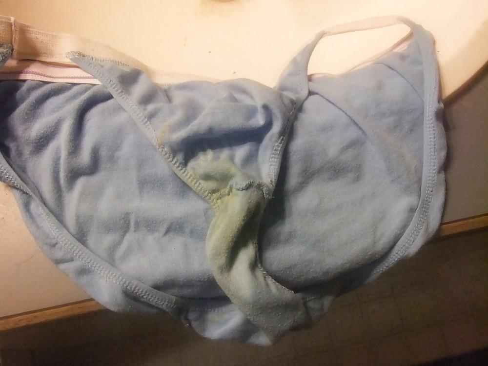 6P Panties of daughter's friend and wife and other
