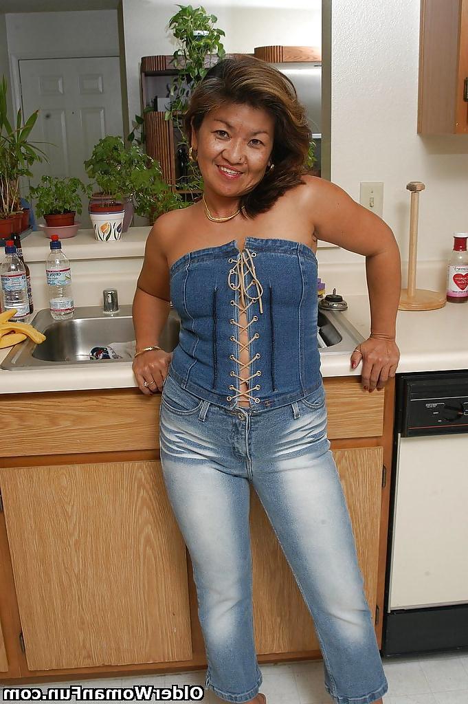 16P 56 year old grandma Dottie from OlderWomanFun