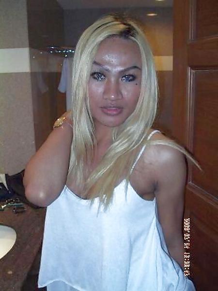 25P Blond Ladyboy Pam from Bangkok