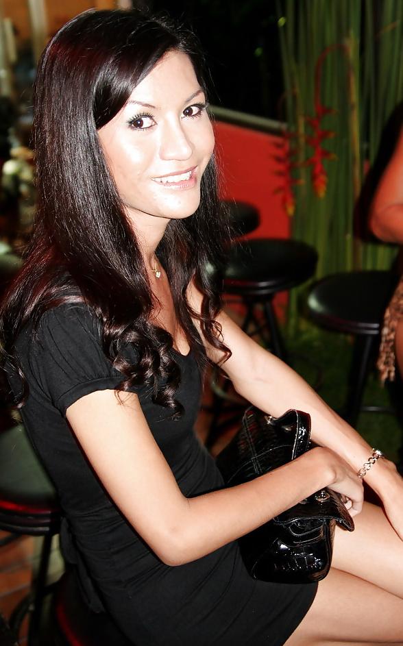 25P Ladyboy Pollar vom Bangkok