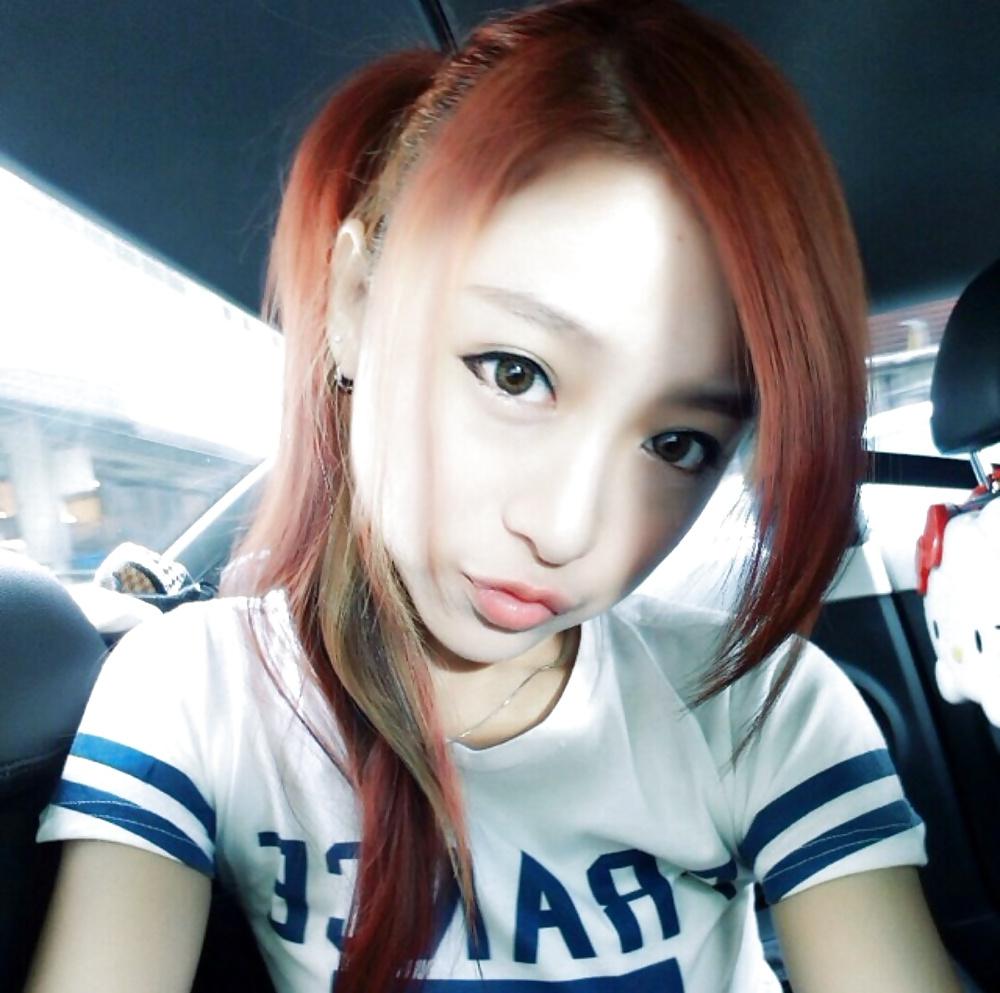 25P Non nude asians