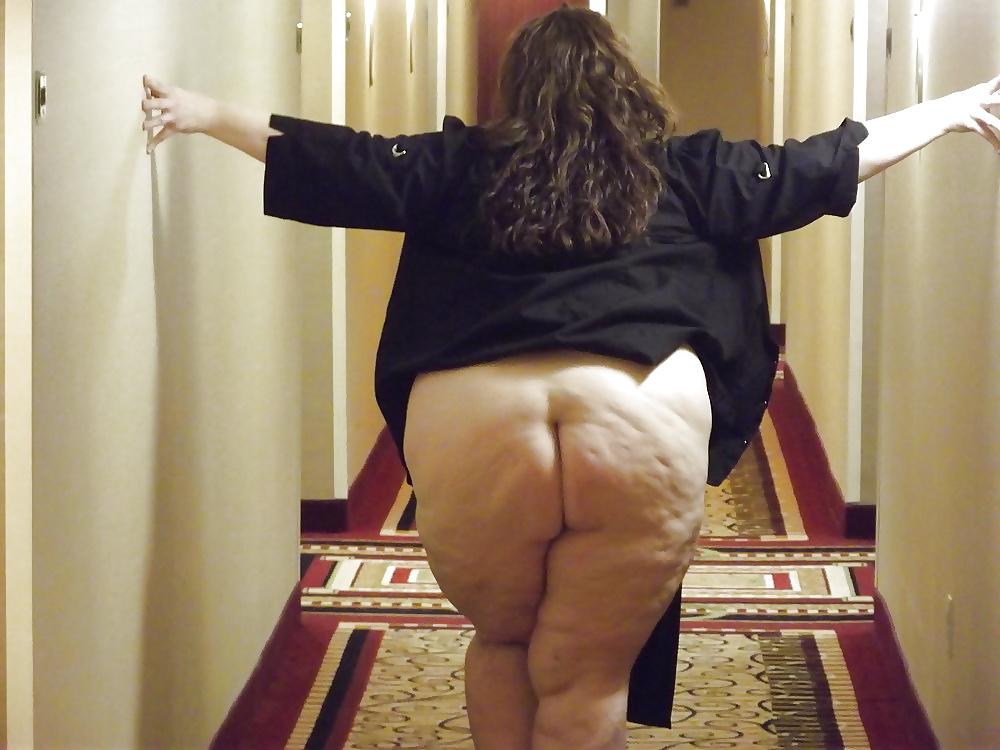 15P Nicole on Vacation