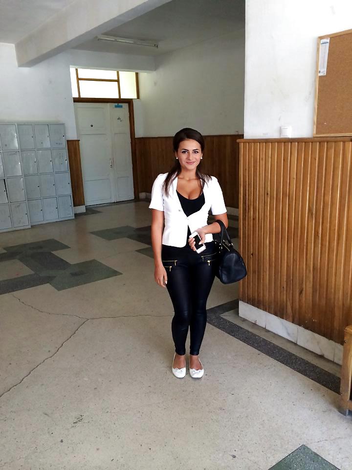 20P Romanian Teen Slut Larisa