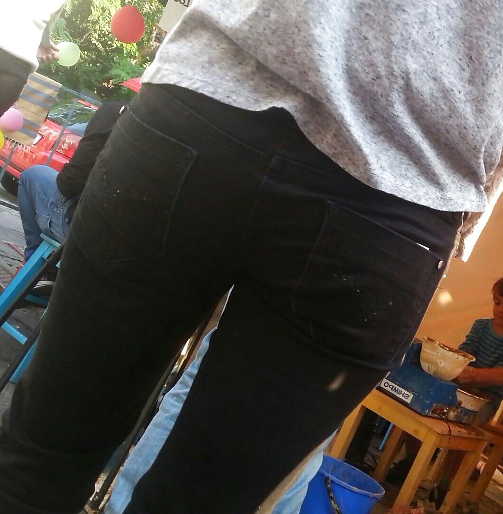 19P Spy sexy ass romanian