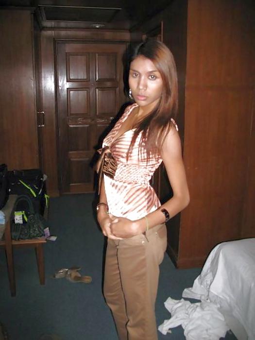 19P Blond Ladyboy Organ from Bangkok