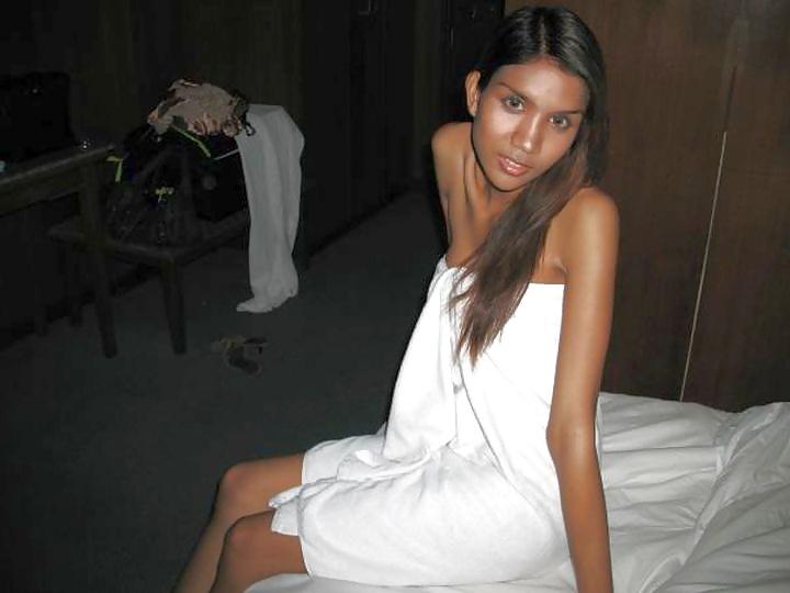19P Blond Ladyboy Organ from Bangkok