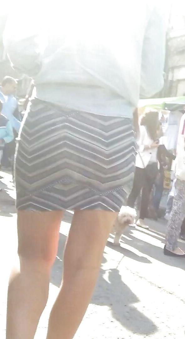 20P Spy feet, legs and skirt romanian
