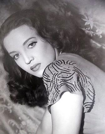 25P Katy Jurado---non nude