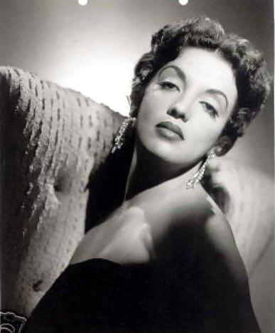 25P Katy Jurado---non nude