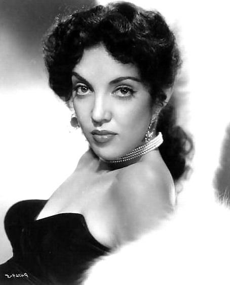 25P Katy Jurado---non nude