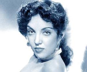 25P Katy Jurado---non nude