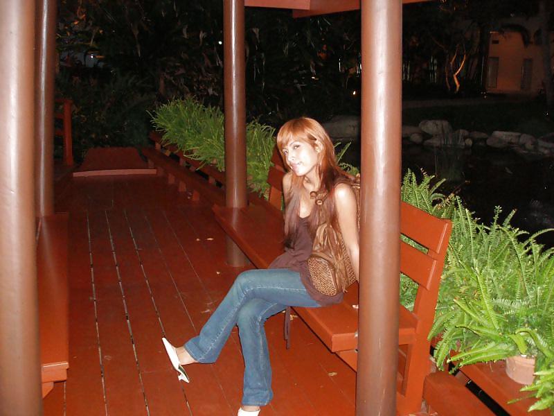 25P Filipino Ladyboy Salma