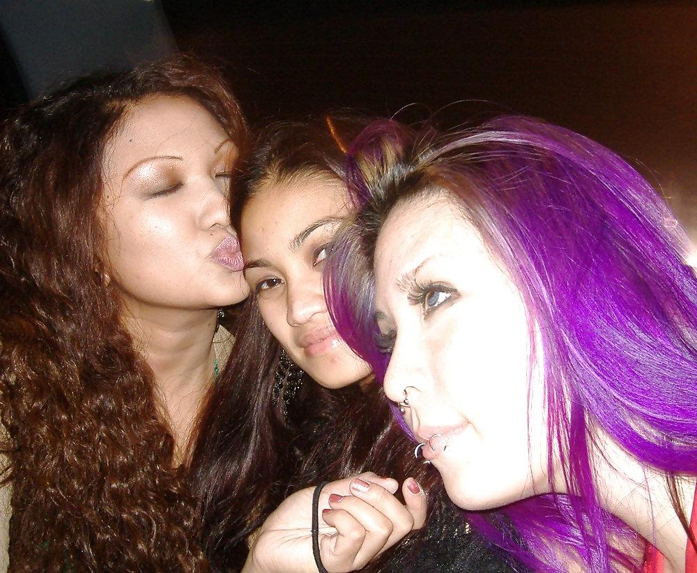 15P Nice (non nude) girls 36