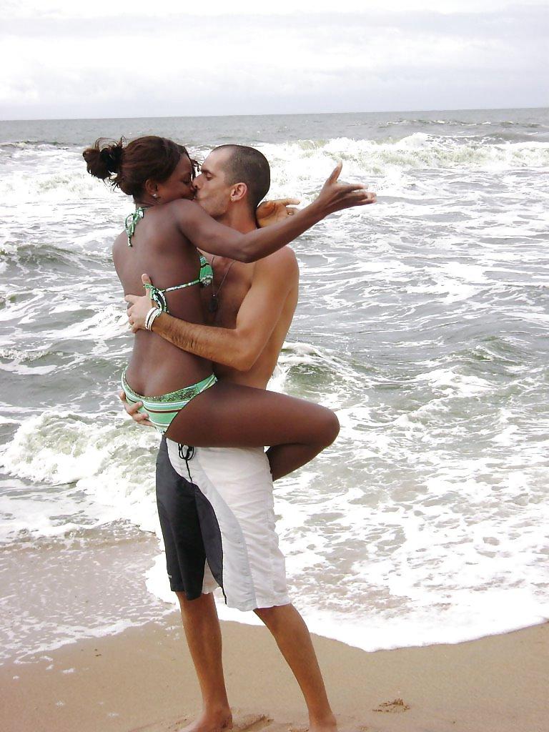 25P Interracial Romance.love ( NON-PORN )