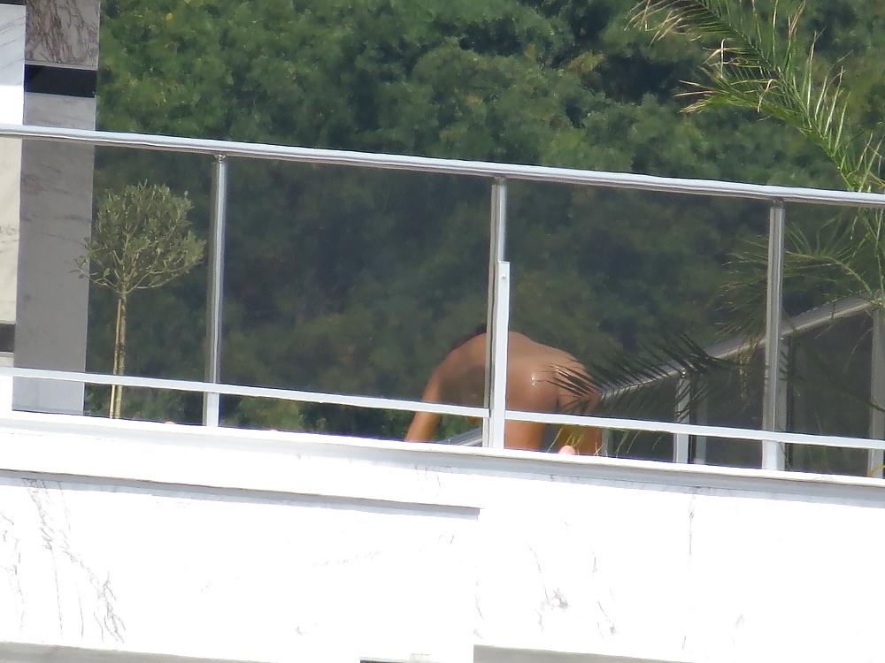 25P Super zoom