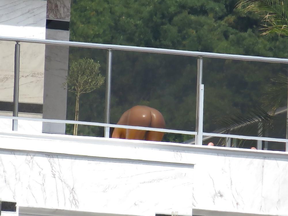 25P Super zoom