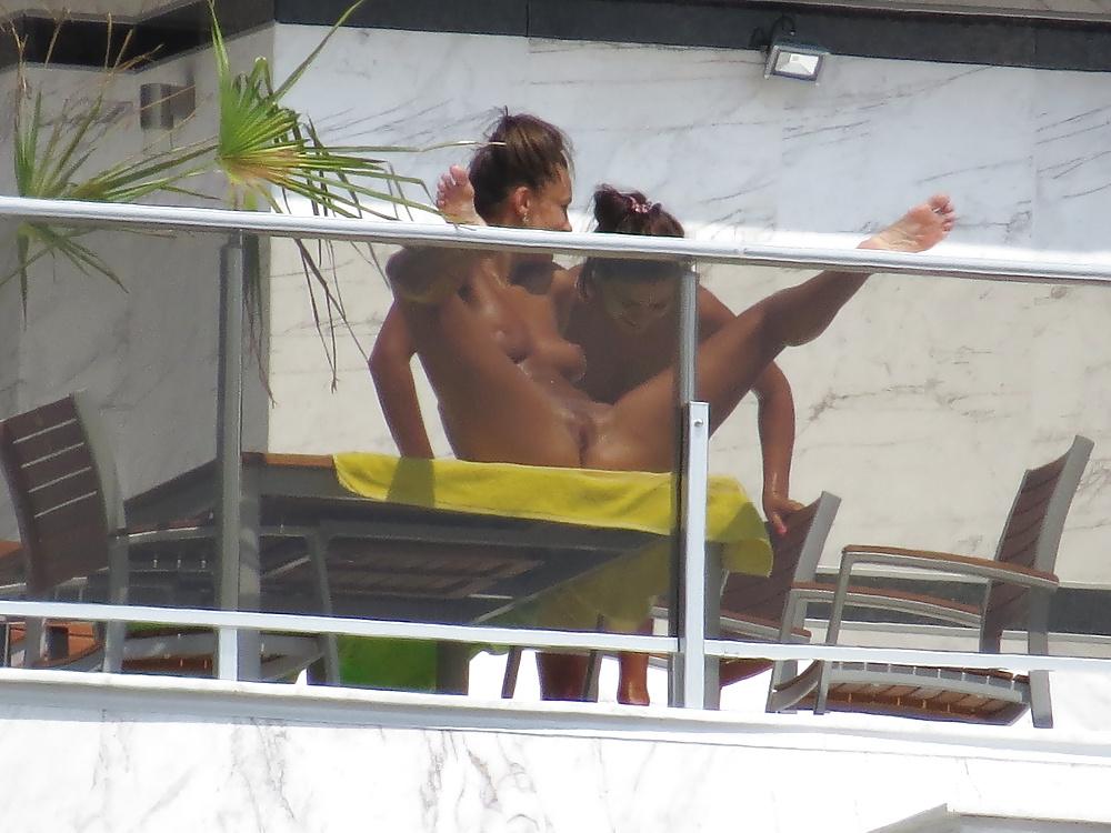 25P Super zoom