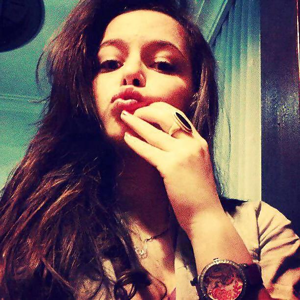 25P Albanian Sexy Girls (Not-nude)
