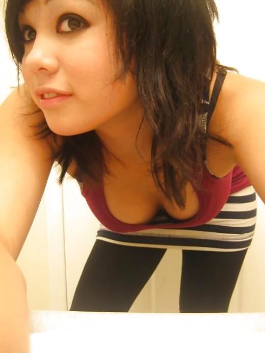 15P Nice (non nude) girls 39