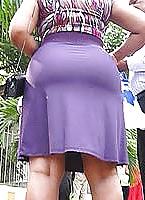 25P Big butt candid 