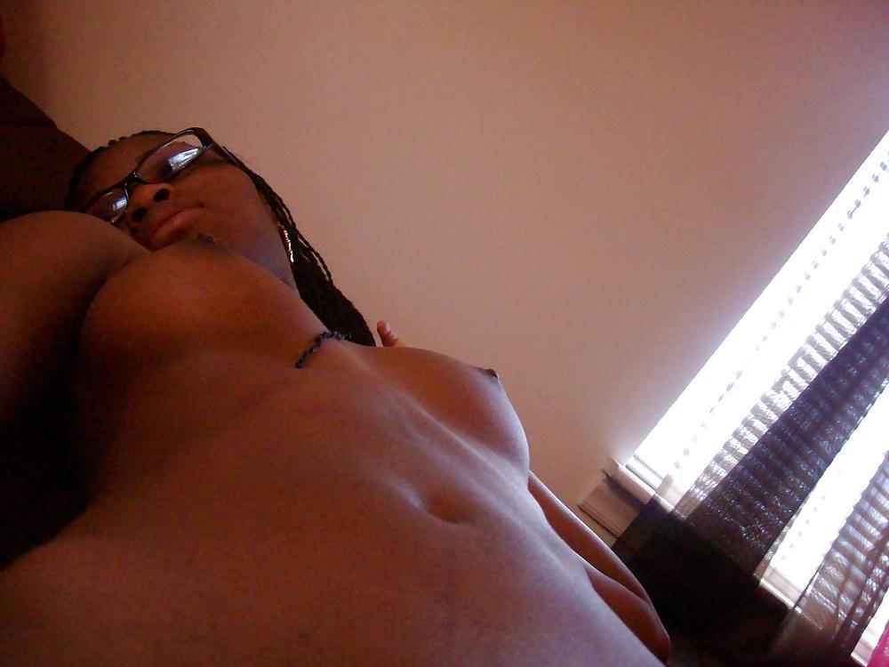 25P Hot ebony teens