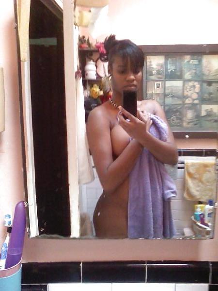 25P Hot ebony teens