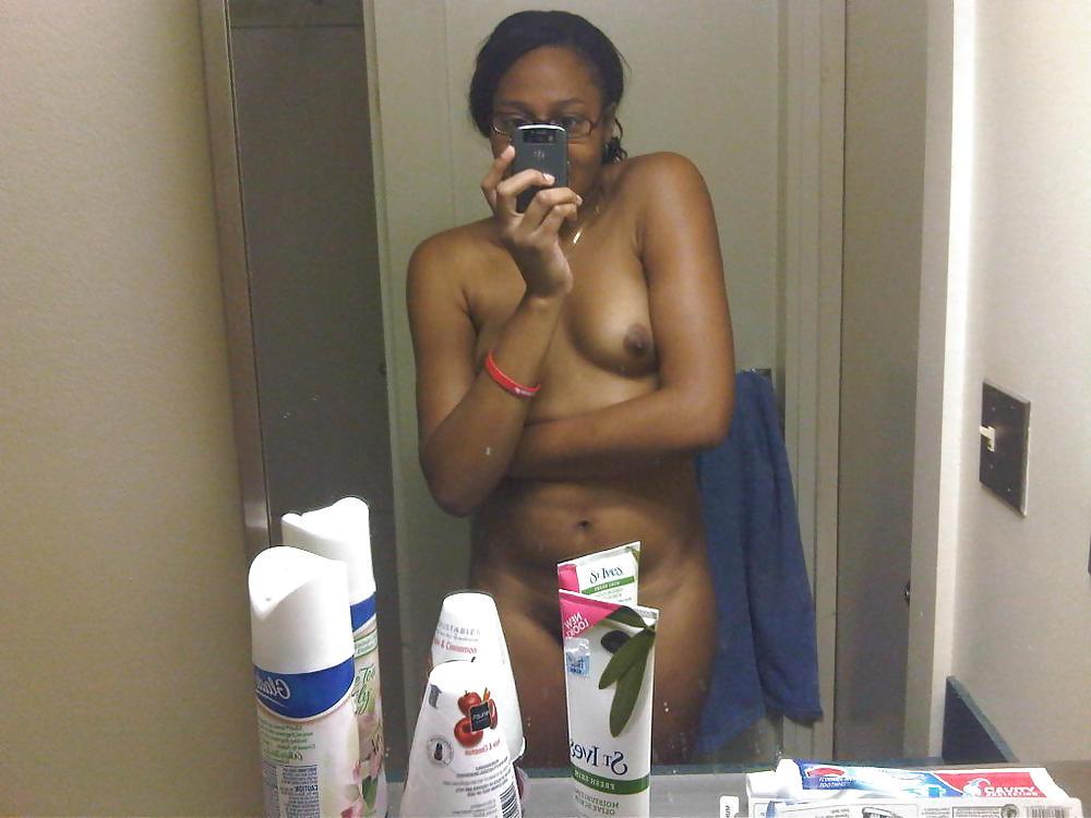 25P Hot ebony teens