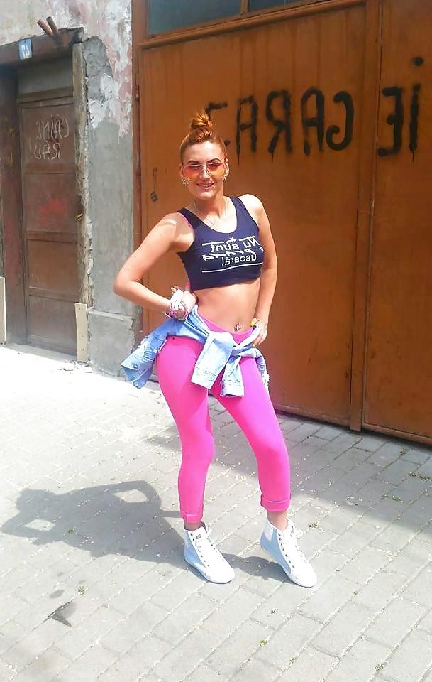 25P Hot Russian Redhead Mira  - Geile Rothaarige Russin Mira