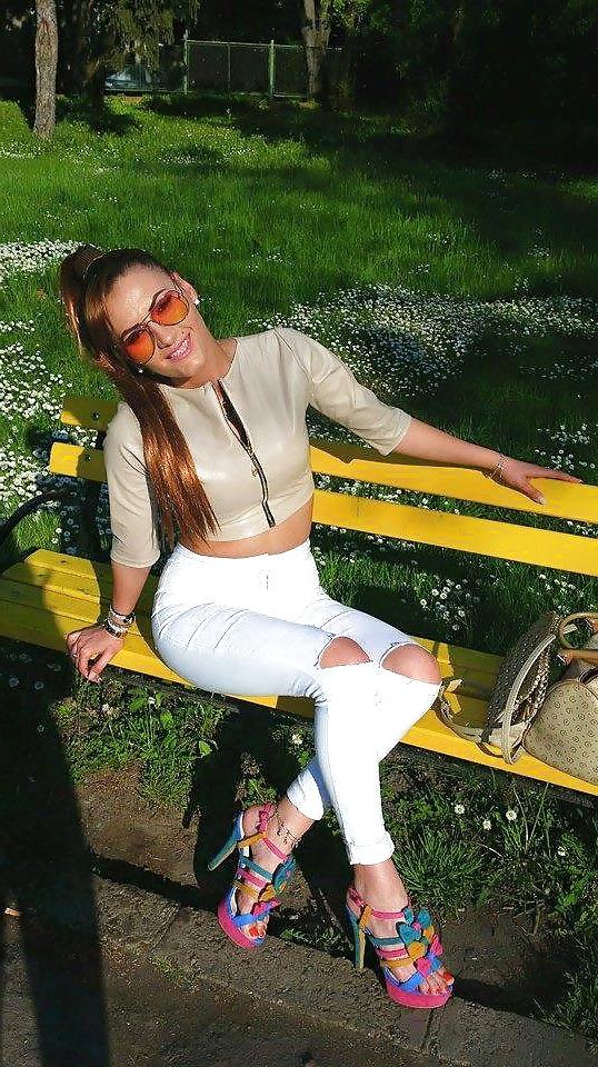 25P Hot Russian Redhead Mira  - Geile Rothaarige Russin Mira