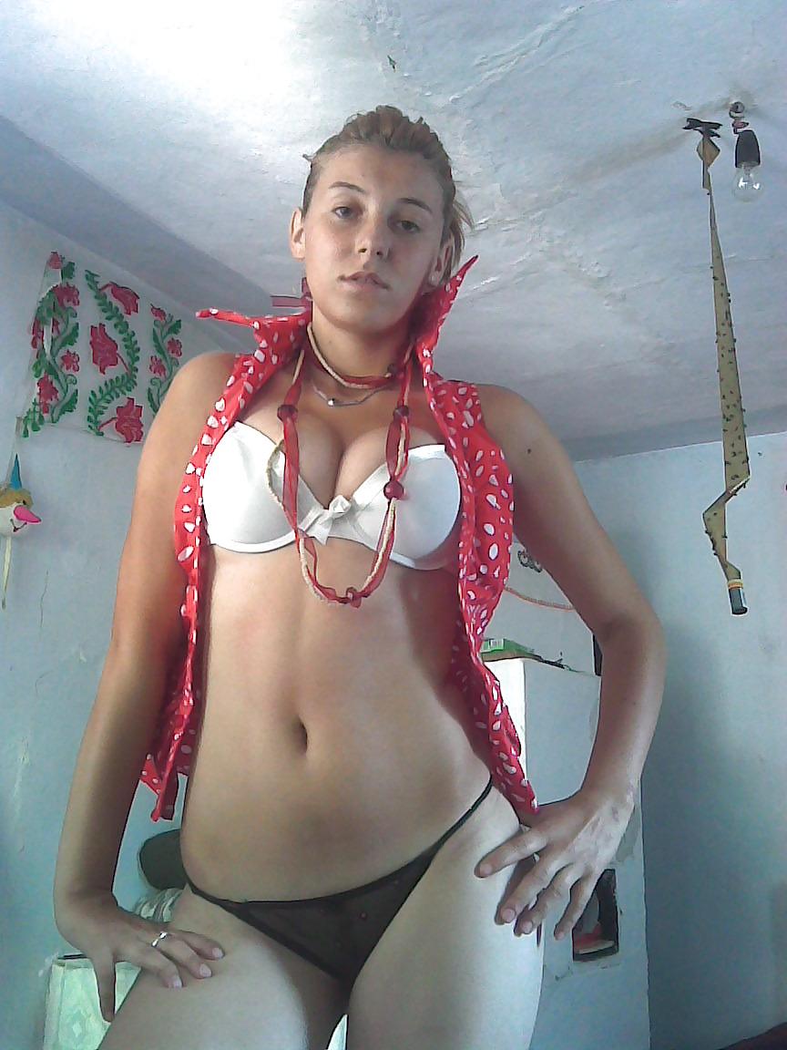 13P Romanian girl Nr 9 L7