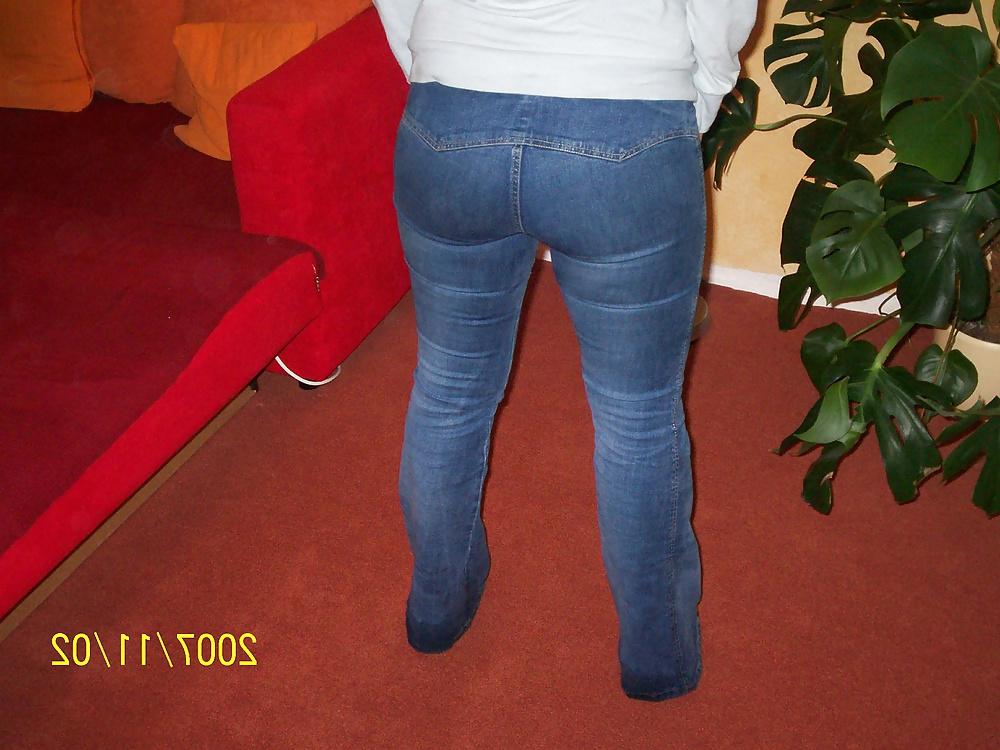 10P Non-Porn Pics