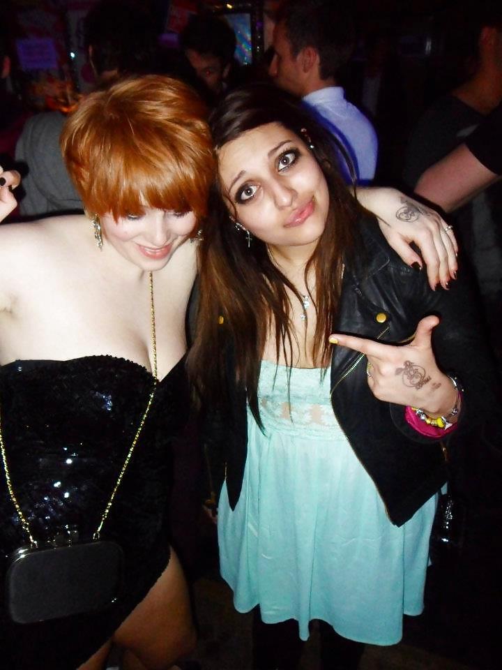 10P Leeds Ebony and Ivory