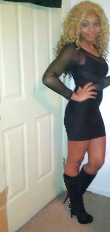 7P Cute little black girl
