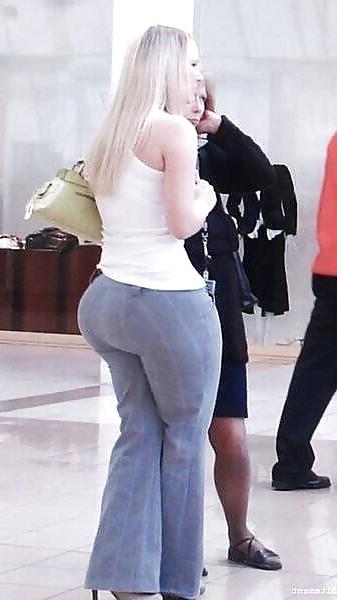 18P Non nude BBWS