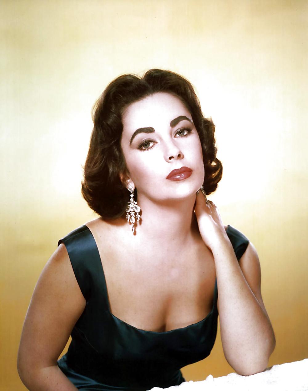 25P I Wish I Could Have Fucked Her Back Then #2--Liz Taylor
