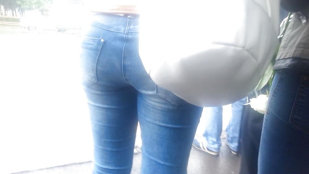 19P Hot ass teens romanian