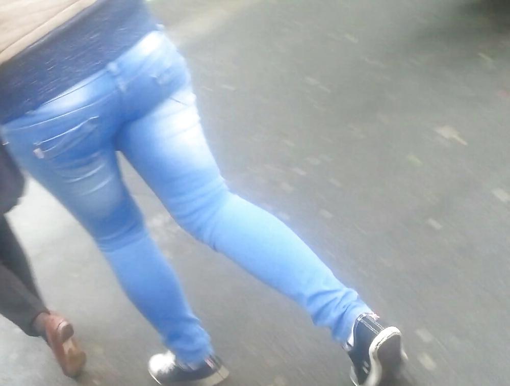 19P Hot ass teens romanian