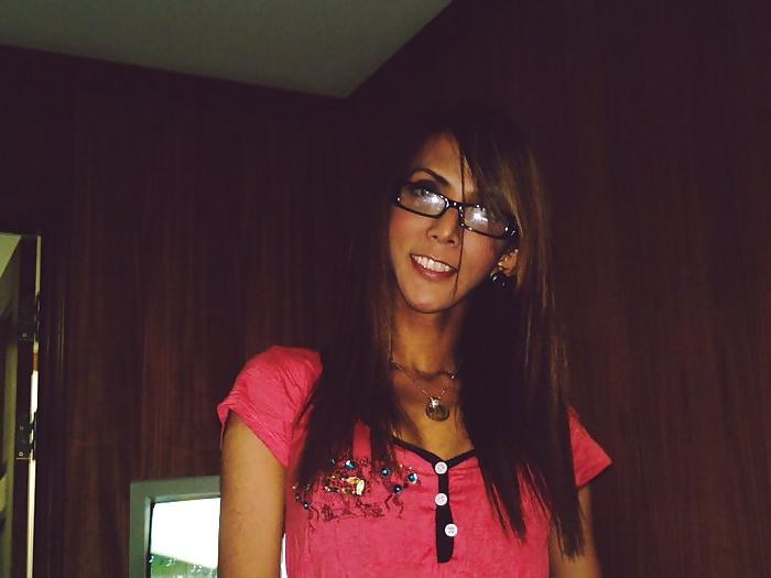 25P Ladyboys in daily life - part 09