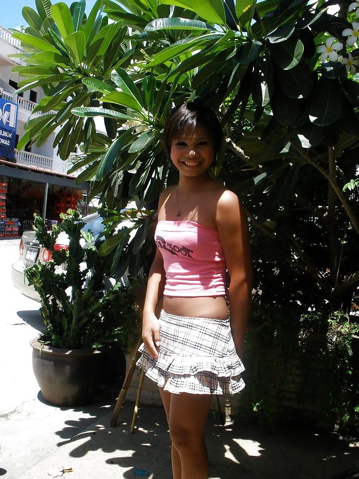 25P Ladyboys in daily life - part 09
