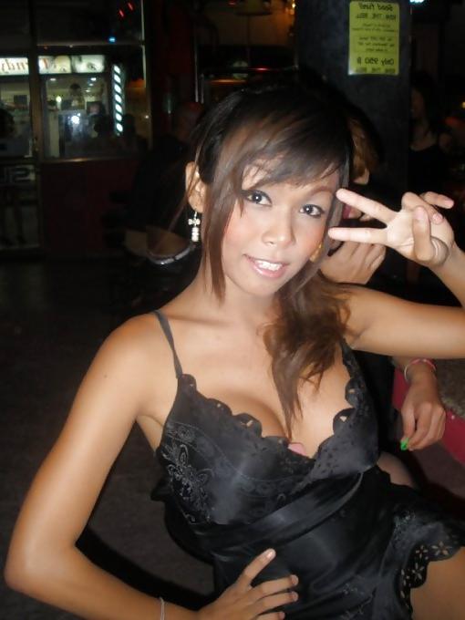 25P Ladyboys in daily life - part 09
