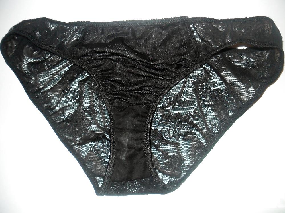 20P MY WIFE CLOSE UP PUSSY BEFOR SEX AND DIRTY PANTIES