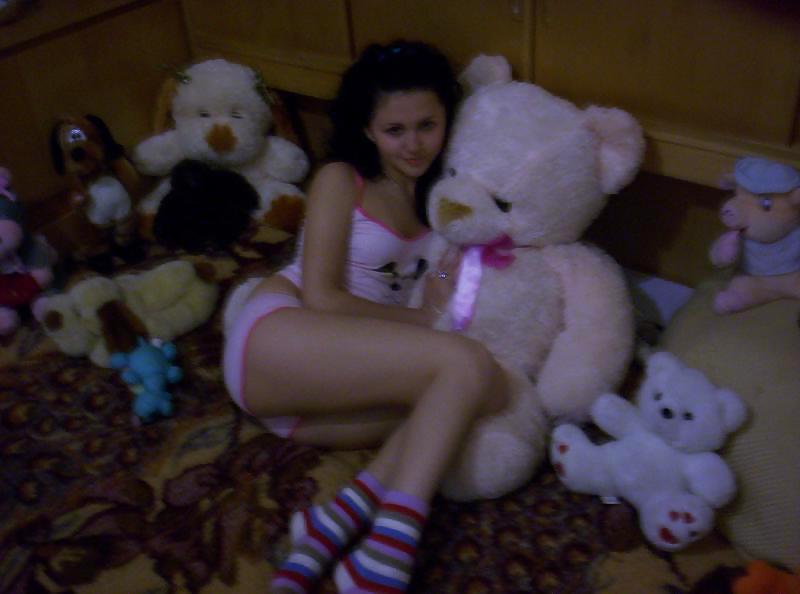 25P Romanian Teens new gallery