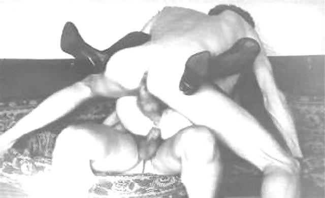 19P B & W Group Set