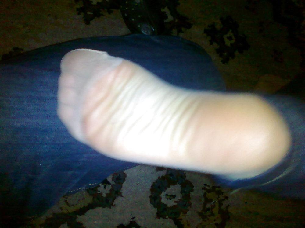 12P Les pieds d'une filles arabes tunisienne 2