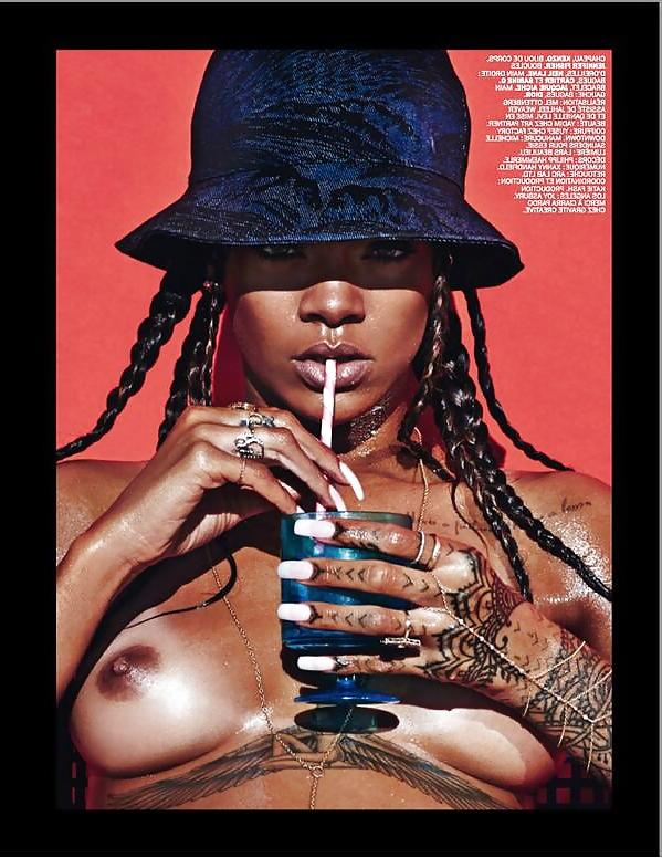 5P Rihanna Butt Ass Naked!