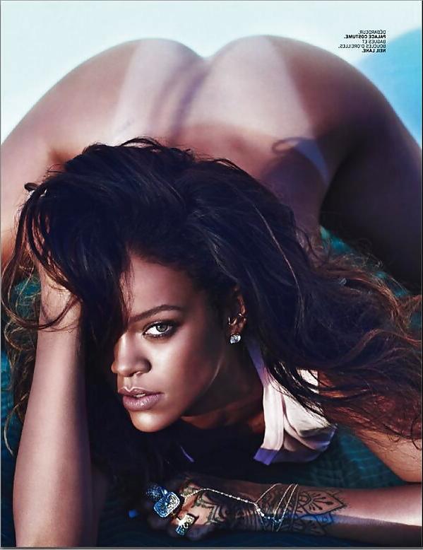 5P Rihanna Butt Ass Naked!