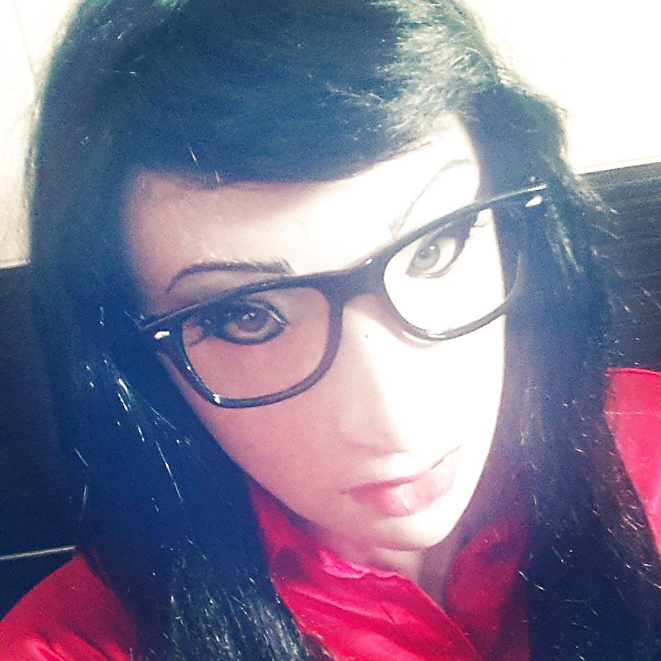 22P Satin&Rubber tranny Selfie