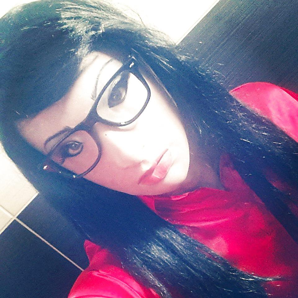 22P Satin&Rubber tranny Selfie
