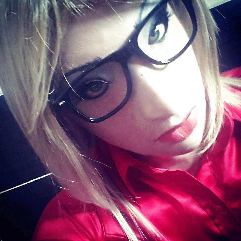 22P Satin&Rubber tranny Selfie